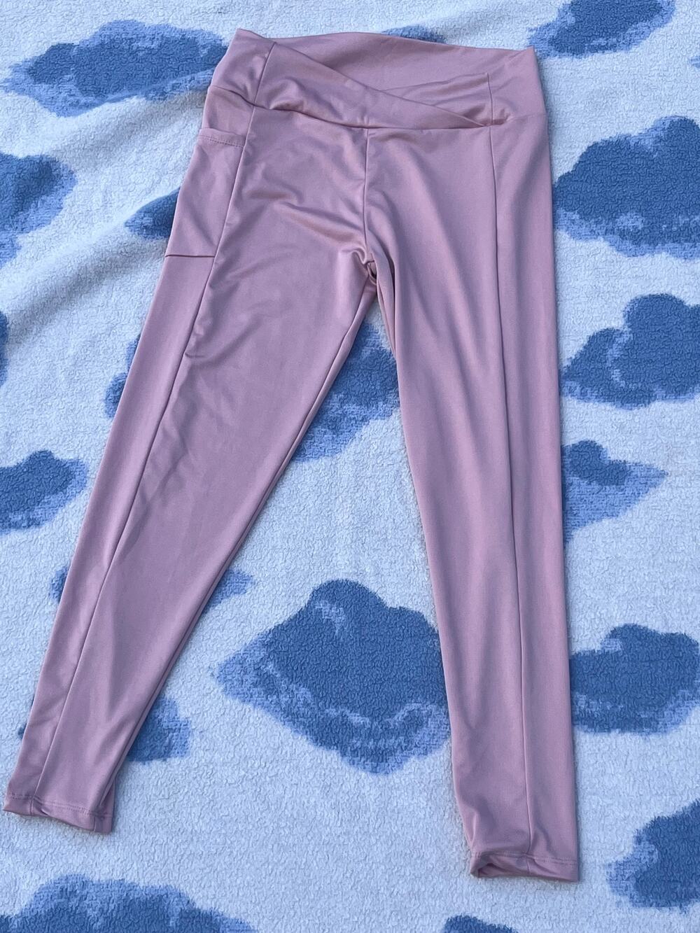 Pink leggings
